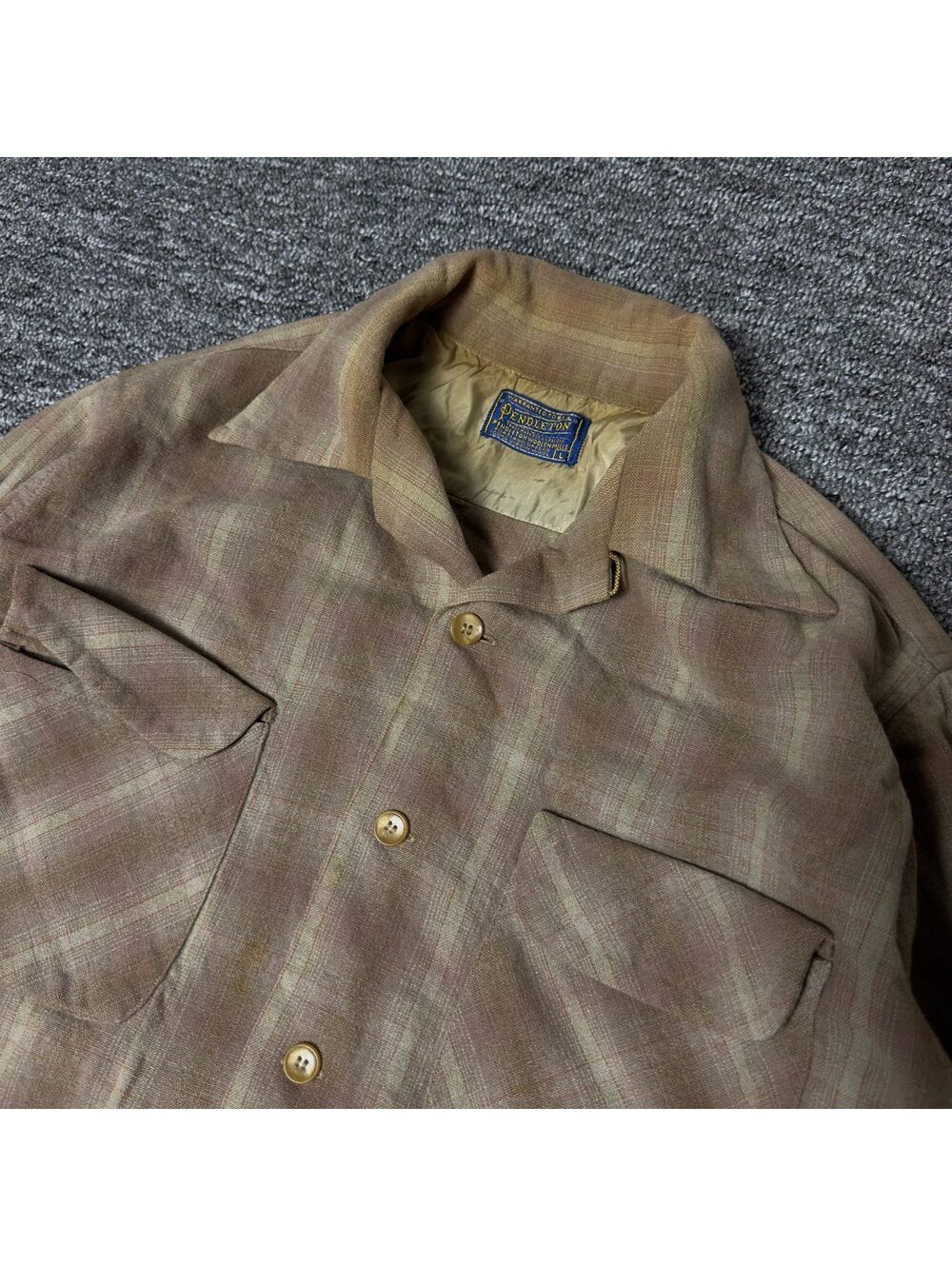 Vintage Pendleton Wool Board Shirt Mens L Tan Plaid Loop